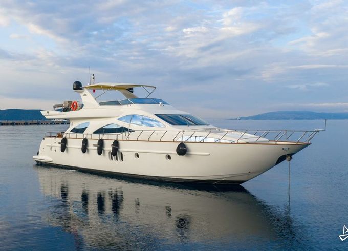 Azimut 80