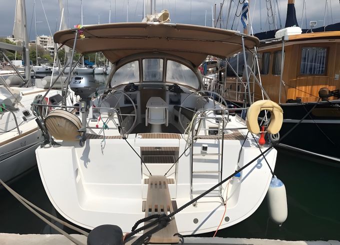 Beneteau Oceanis 43