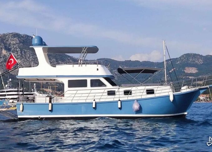 Custom Made Motoryacht