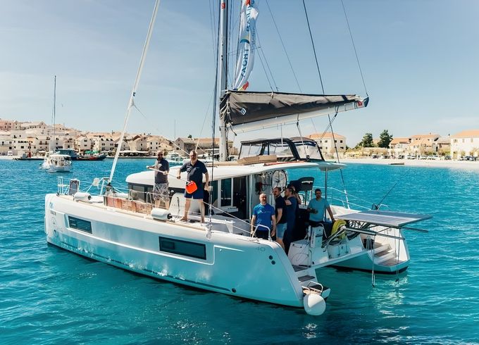 Lagoon 40