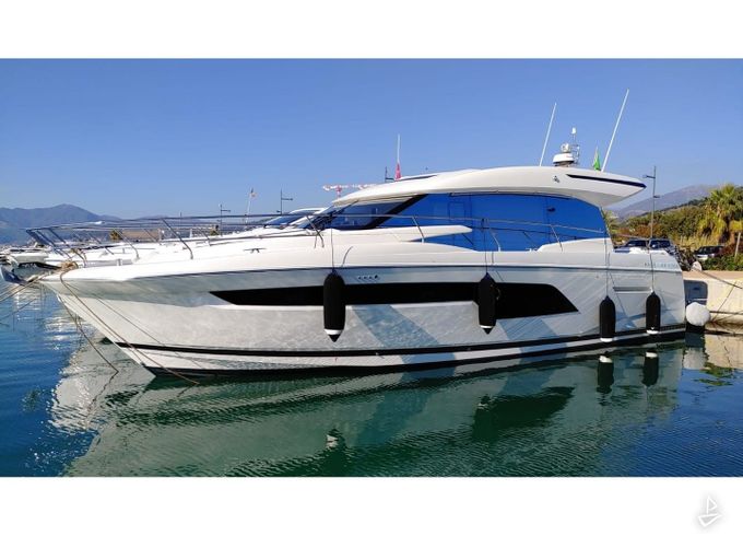 Prestige 520 S