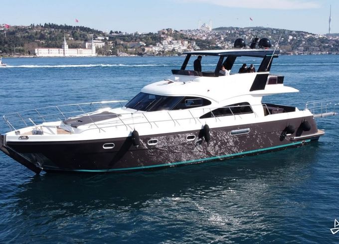 Custom Made Motoryacht