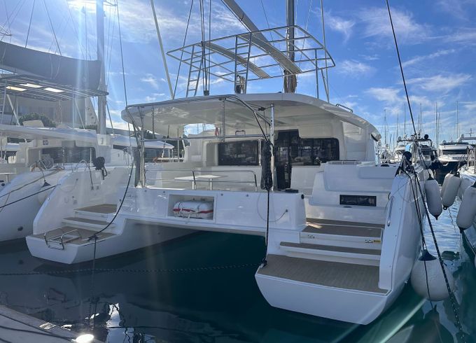 Lagoon 46