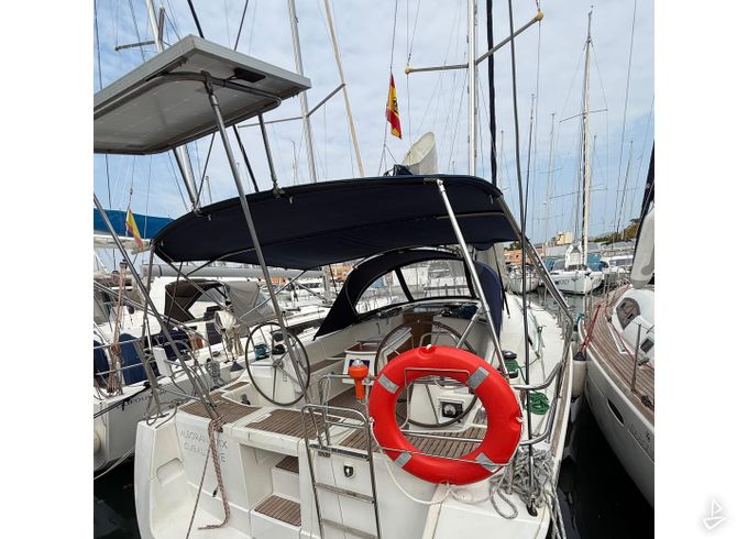 Beneteau Oceanis 43