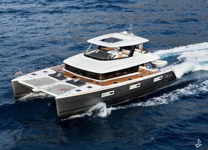 Lagoon 630