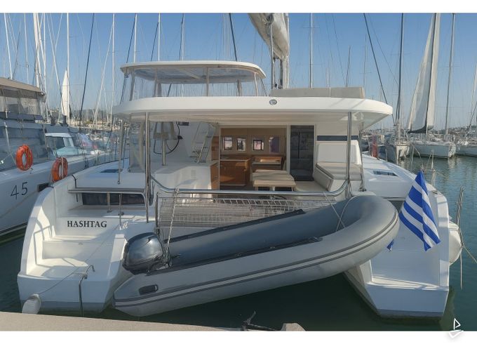 Lagoon 43