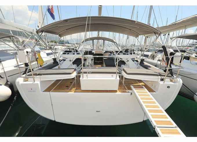 Hanse 588