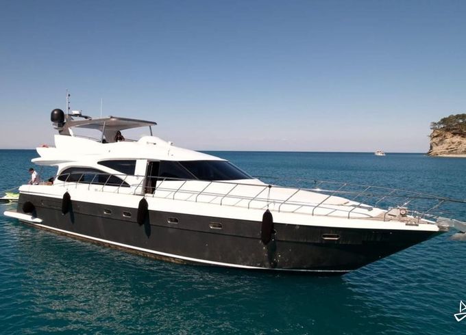 Custom Made Motoryacht