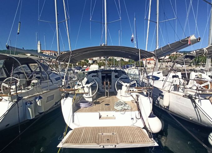 Elan 40 Impression