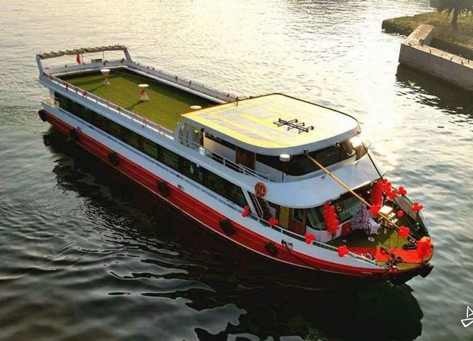 Custom Made Motoryacht