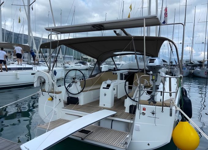 Jeanneau Sun Odyssey 410
