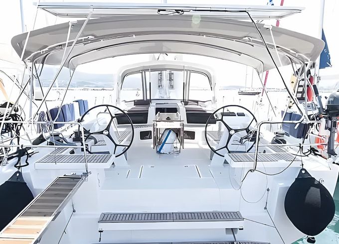 Beneteau Oceanis 51.1