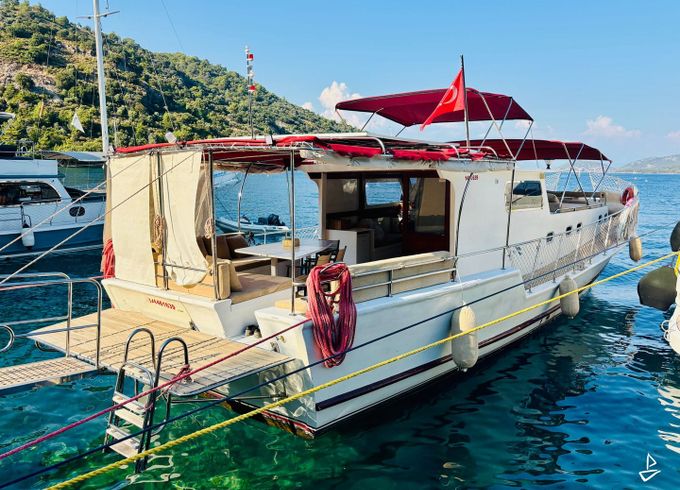 AB Yachts 58