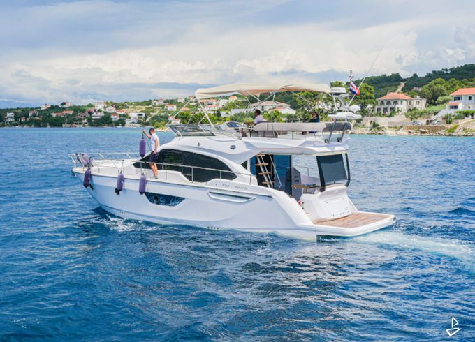 Sessa Marine Fly 47
