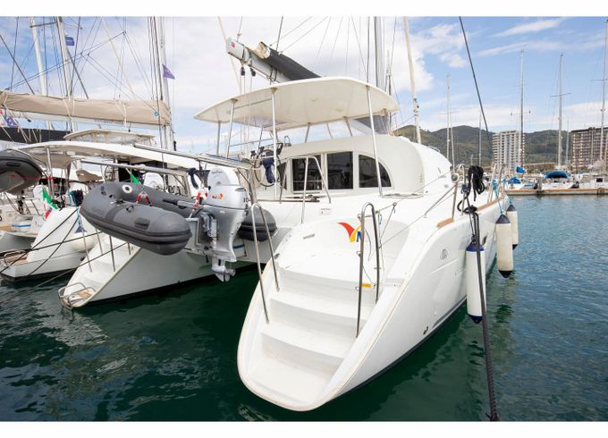 Lagoon 380 S2