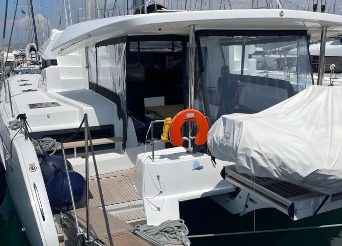 Lagoon 50