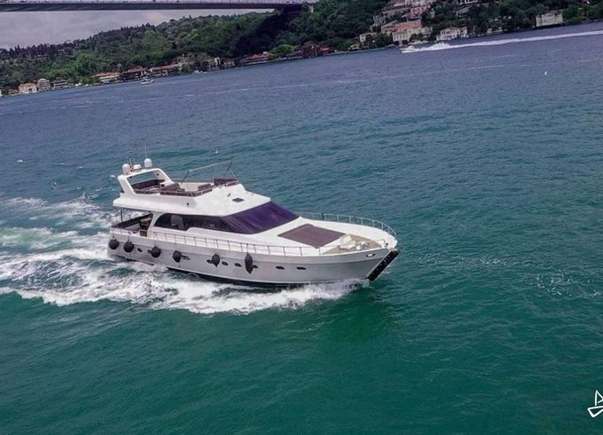 Custom Made Motoryacht