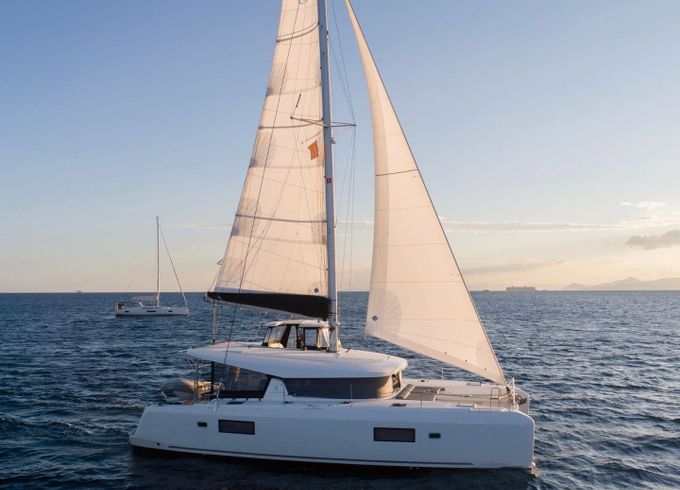 Lagoon 42