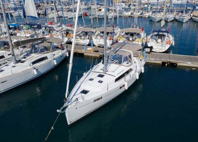Beneteau Oceanis 41.1