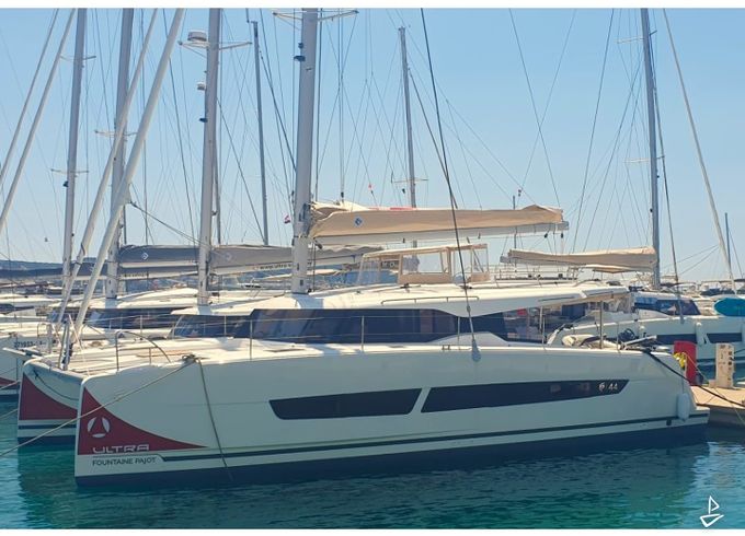 Fountaine Pajot FP 44
