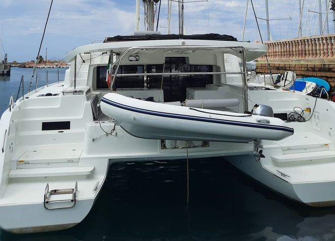 Lagoon 46