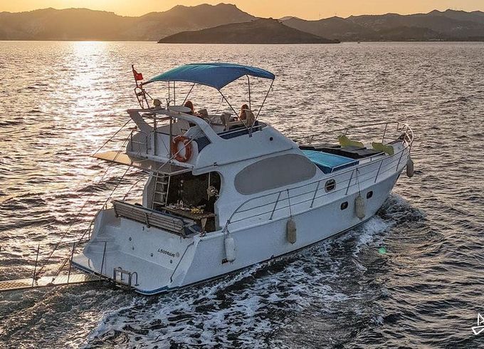 Custom Made Motoryacht