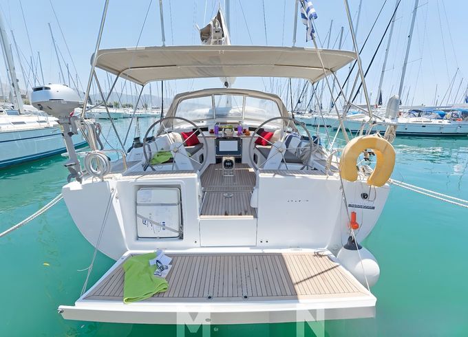 Hanse 385
