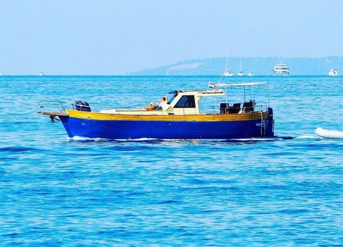 Custom Made Motoryacht