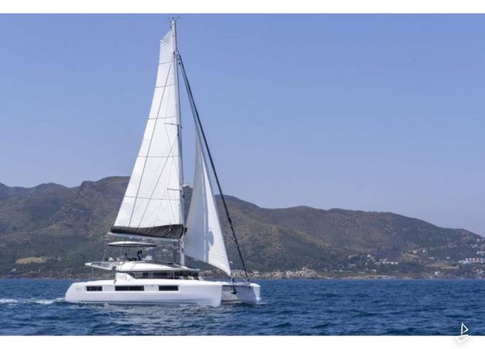 Lagoon 51
