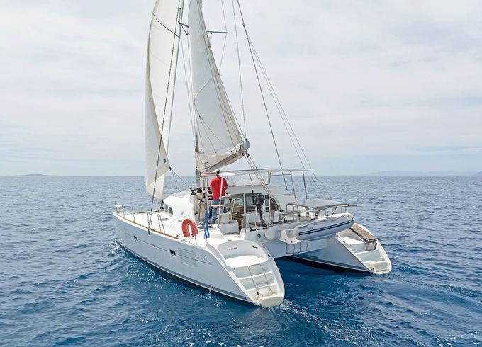 Lagoon 380