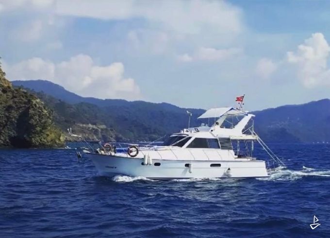 Custom Made Motoryacht