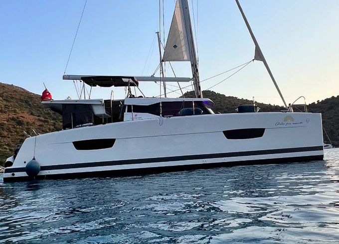 Fountaine Pajot Lucia 40