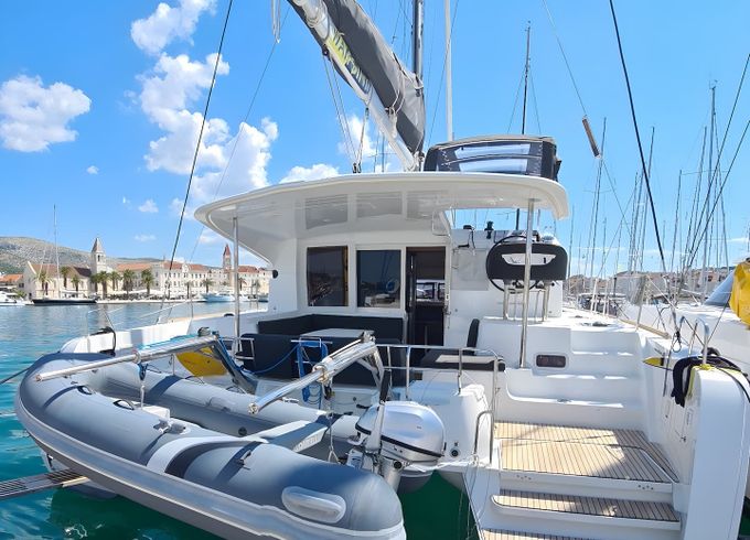Lagoon 40