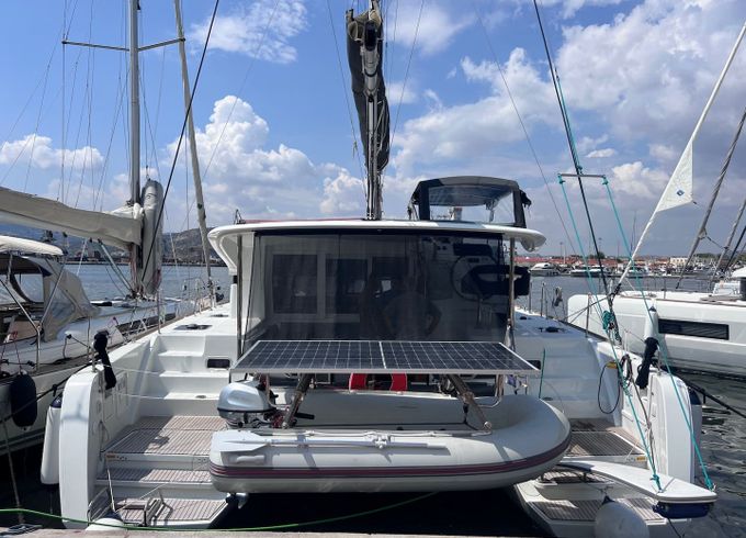 Lagoon 40