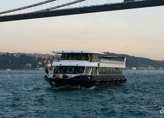 Custom Made Motoryacht