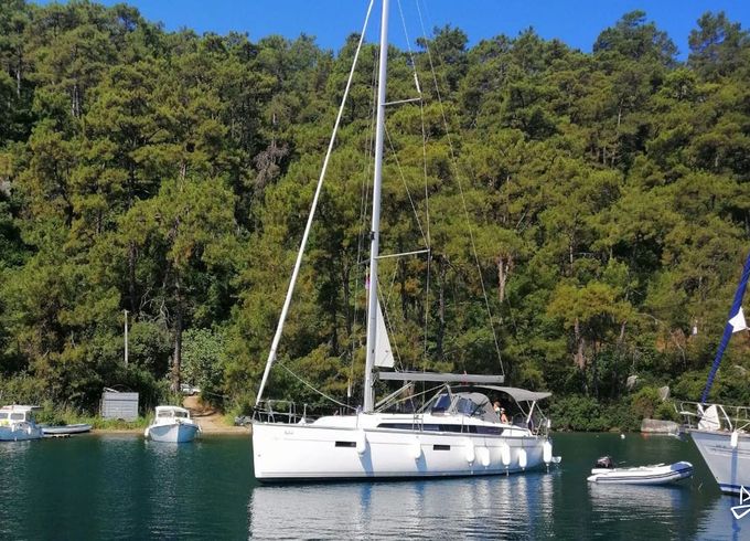 Bavaria 37 Cruiser