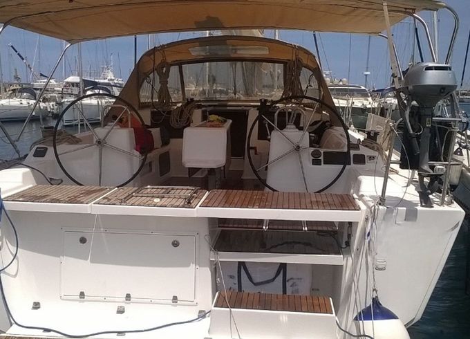 Dufour 460