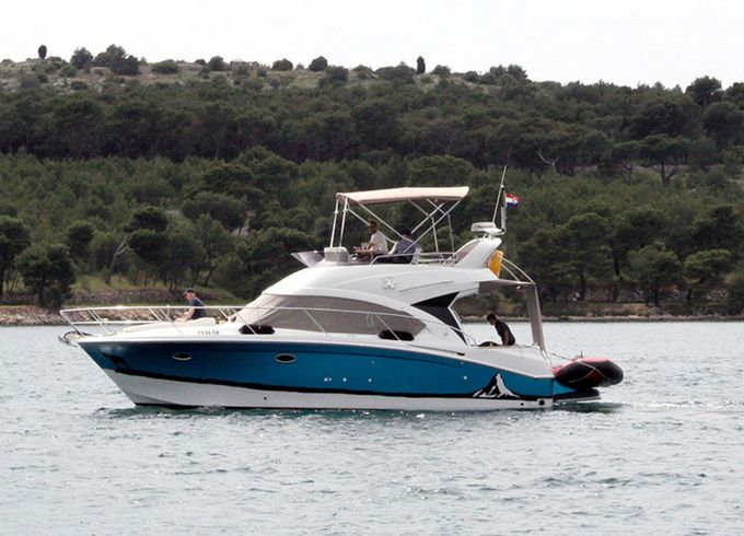 Beneteau Antares 36