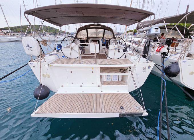 Dufour 460 Grand Large