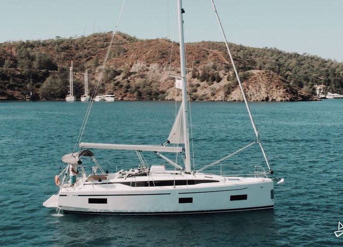 Bavaria 38 Cruiser