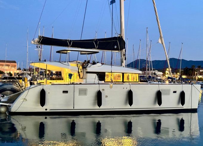 Lagoon 450