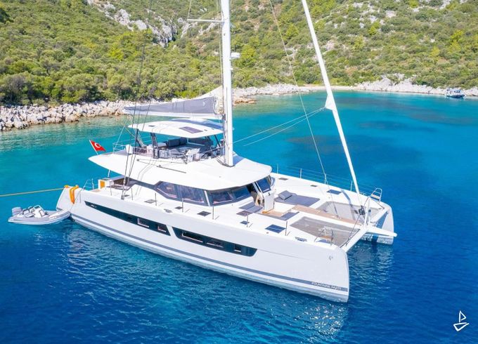 Fountaine Pajot Alegria 67