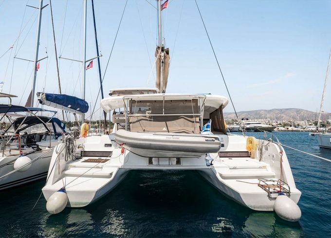 Lagoon 42