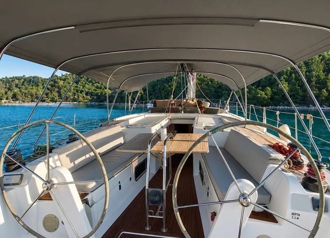 Hanse 445