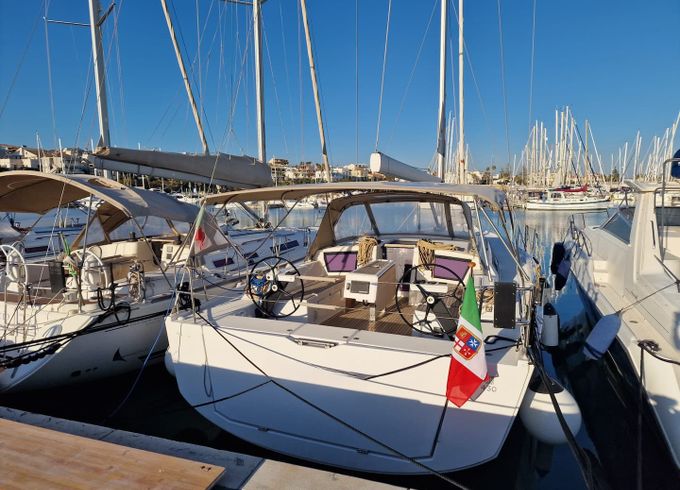 Dufour 430