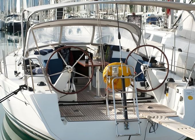 Beneteau First 45