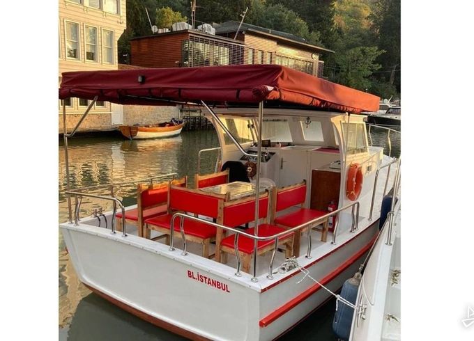 Custom Made Motoryacht