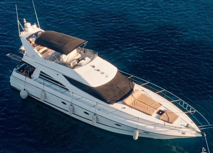 Sunseeker Caribbean 52