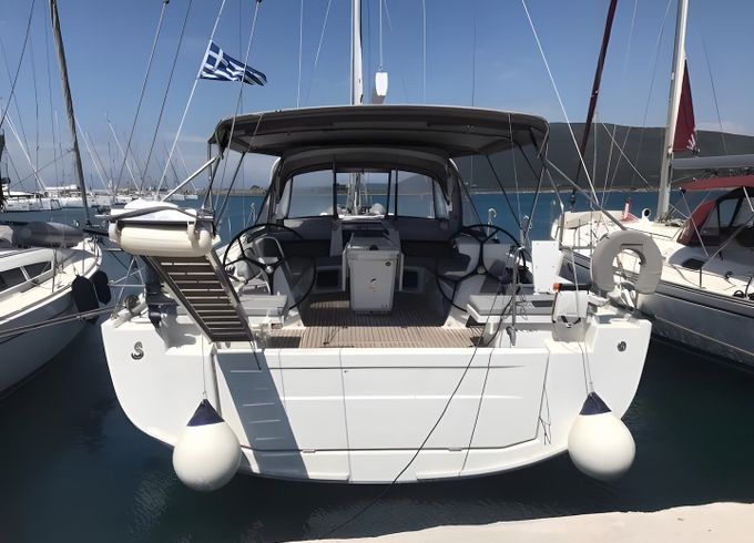 Beneteau Oceanis 51.1