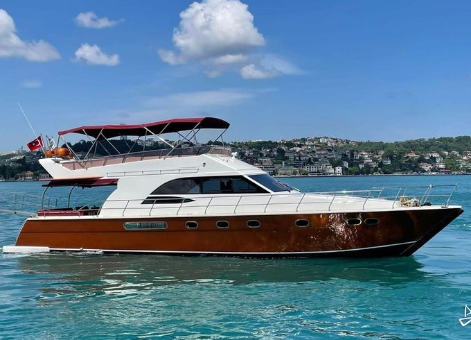 Custom Made Motoryacht